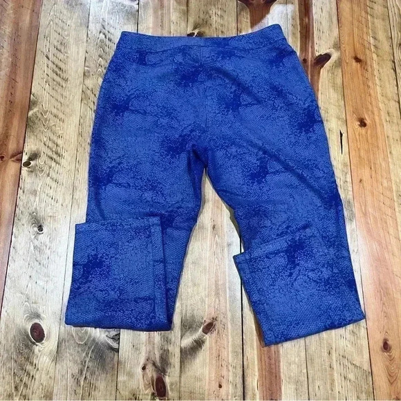 Nic+Zoe Purple Snake print pants - Picture 5 of 5